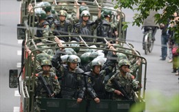 Trung Quốc kỷ luật nhiều quan chức sau khủng bố Tân Cương